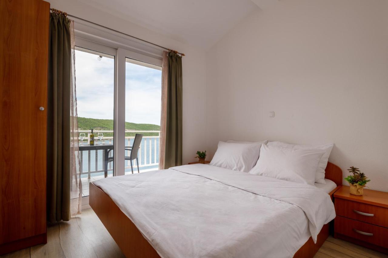 Apartments Njavro Neum Exterior foto