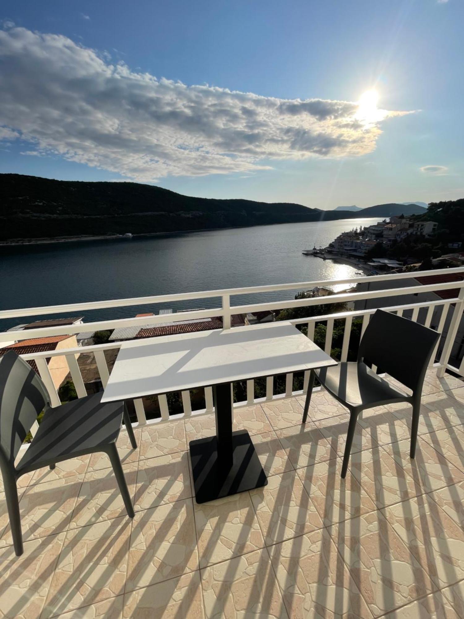 Apartments Njavro Neum Exterior foto